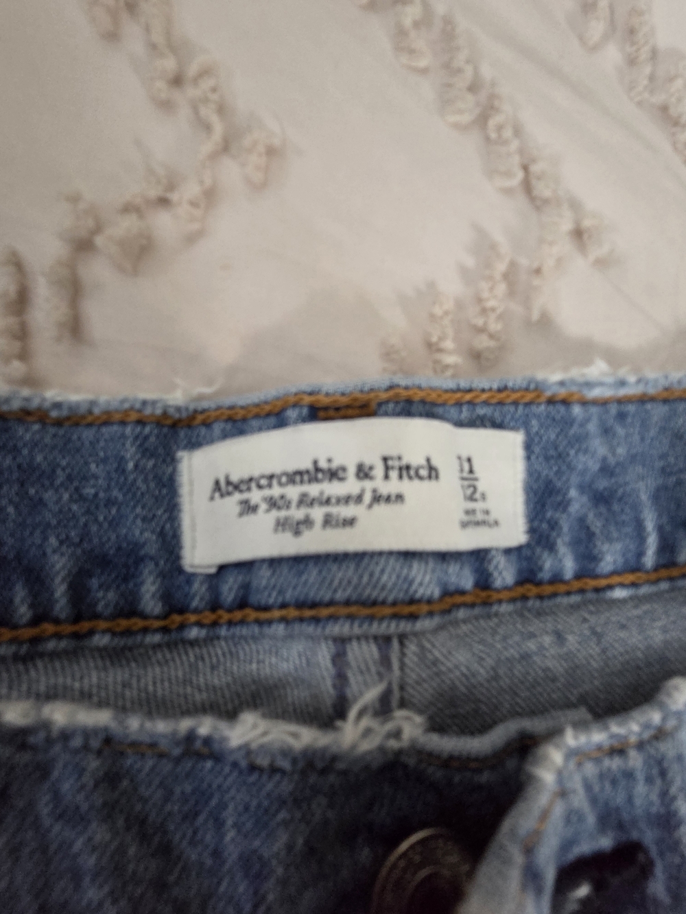 Abercrombie & Fitch Straight Leg Jeans in Light Blue Denim